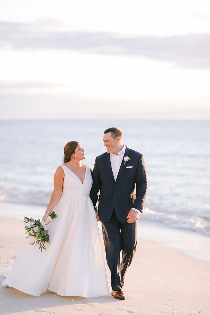 la playa Naples beach wedding set free photography