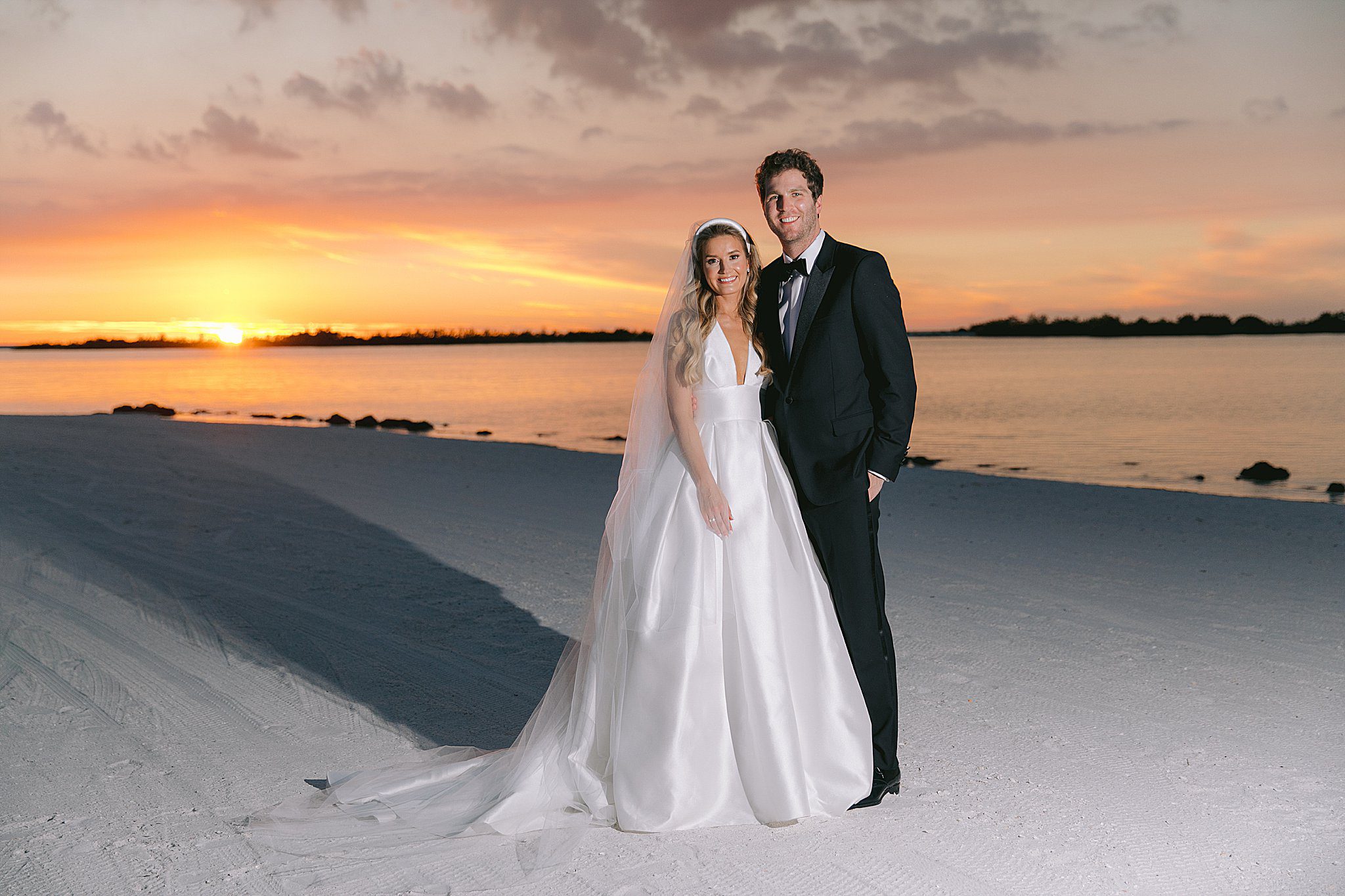 Marco Island Naples Florida wedding photographer set free photography hideaway beach club