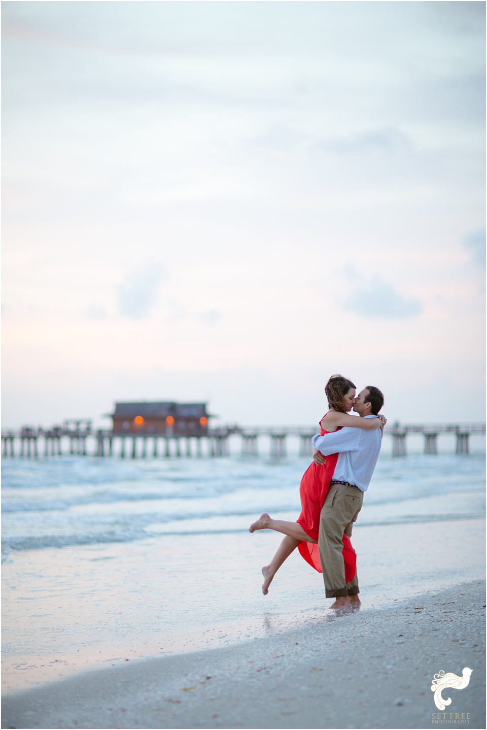 Naples Wedding Photographer set free photography naples beach